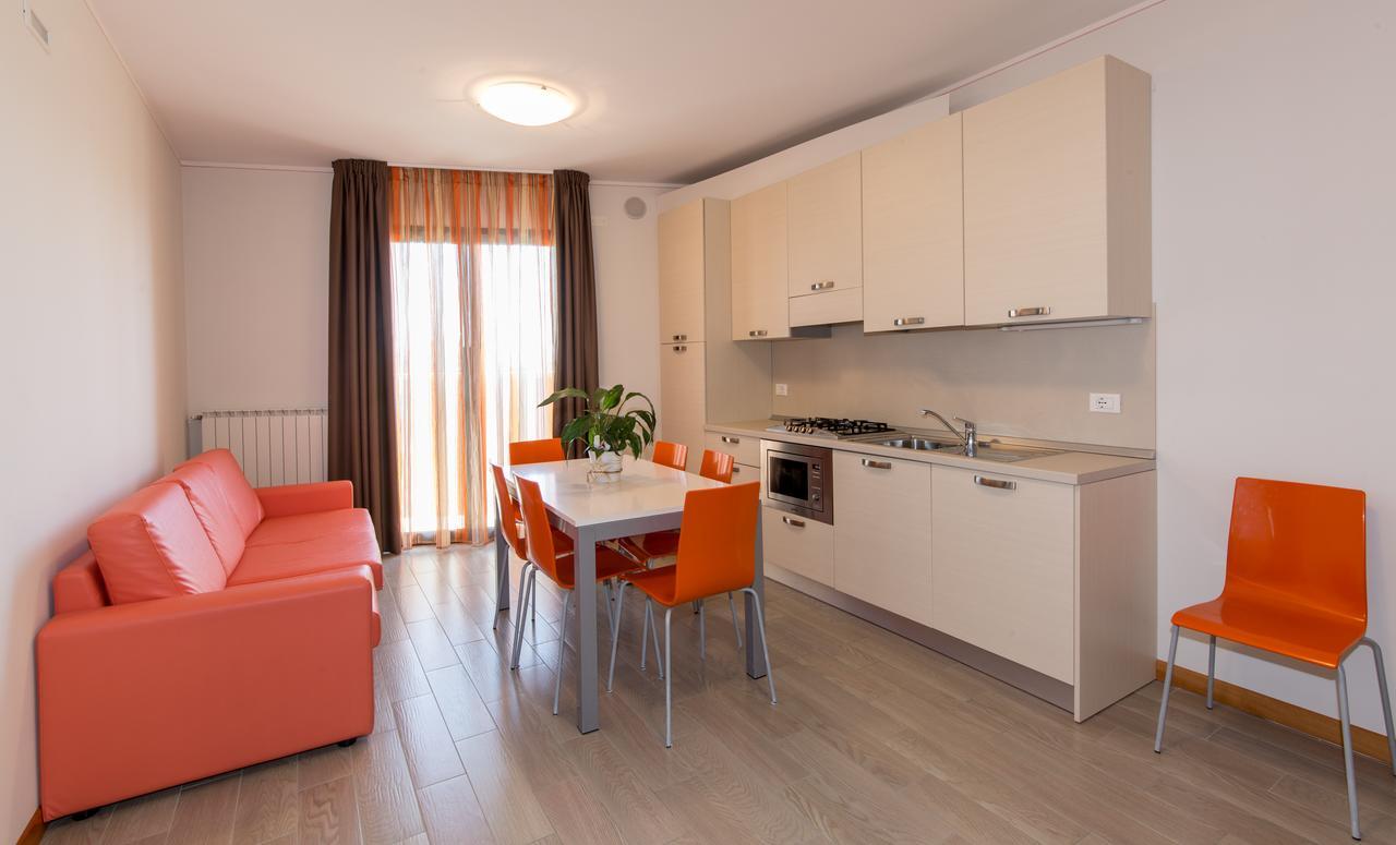 Residence California Lido di Jesolo Exterior foto